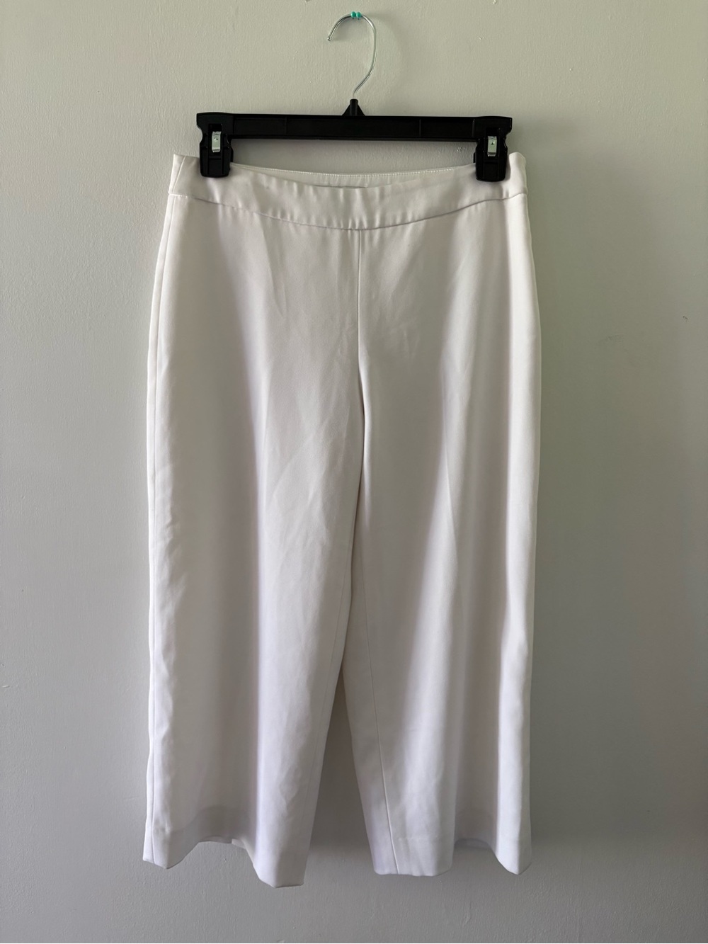 White House Black Market White Wide-Leg Cropped Pants